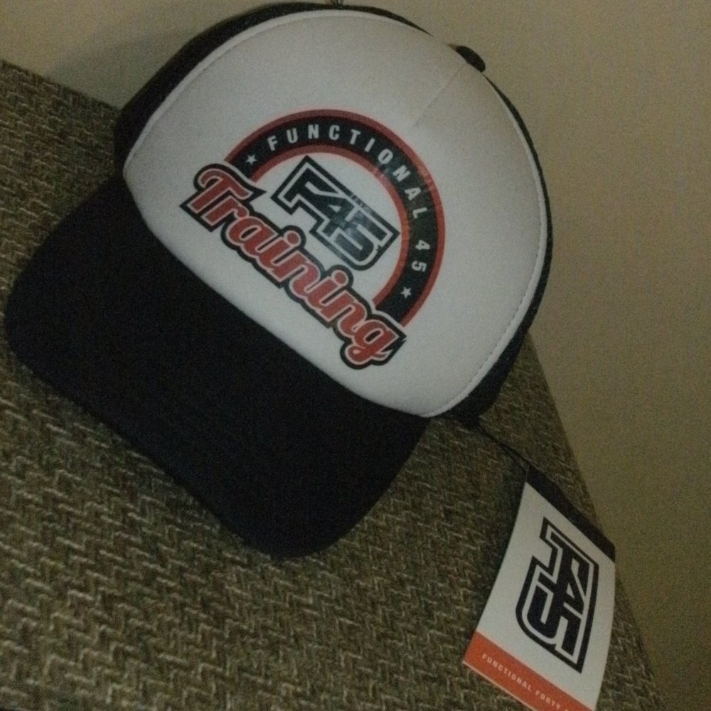 NWT Functional 45 Training Fitness F45 Mesh Trucker Snapback Hat Cap White Blue